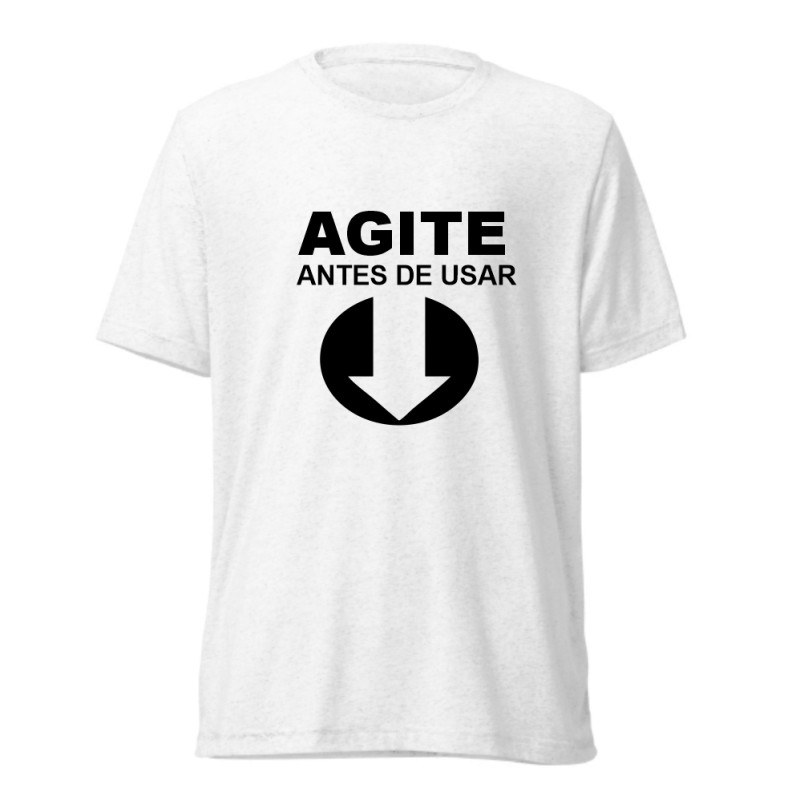 Camiseta masculina  AGITE ANTES DE USAR